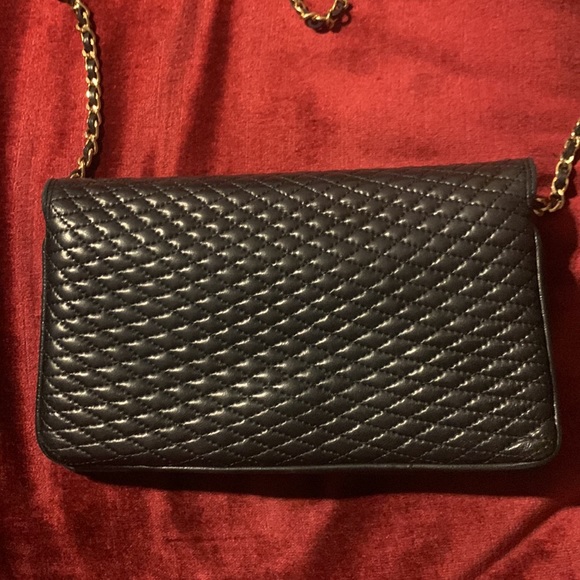 Bally quilted shoulder bag - Picture 2 of 9